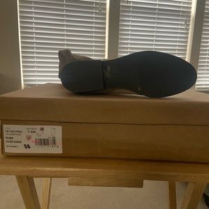 Lucky Brand Beige  Flat Boots Calypso in Size 7.5